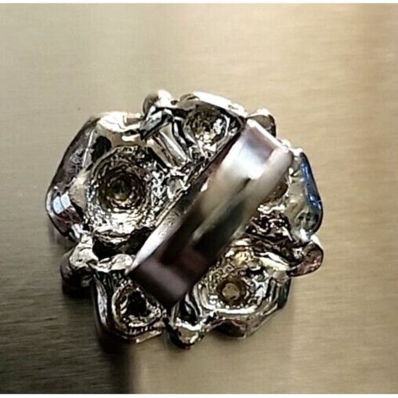 Roses Rhinestones Adjustable‎ Silver Ring - Picture 3 of 11